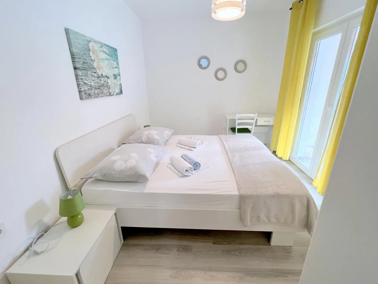 Evergreen & Pinky Apartments Close To The Beach 拉布